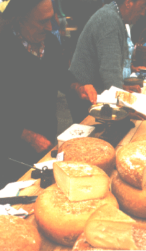 EWE-MILK CHEESE OF THE OSSAU VALLEY