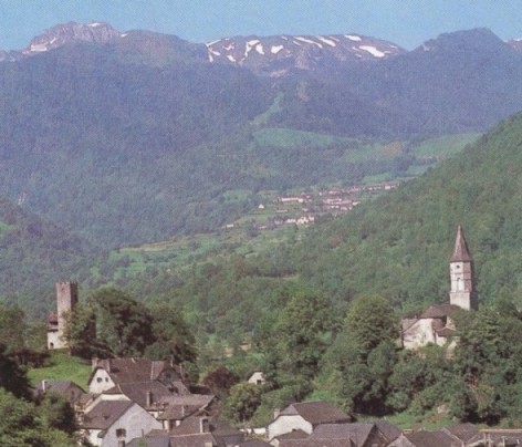 The village of Castet